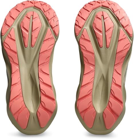 ASICS Women's NOVABLAST 5 Running Shoes in Saudi Arabia