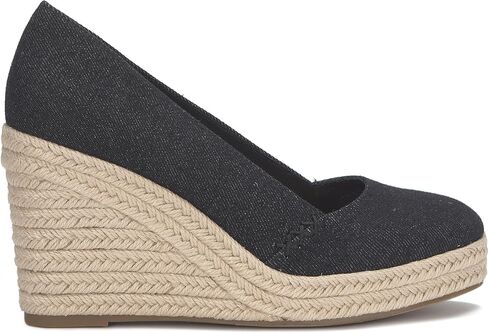 Lucky Brand Women's Imula Pump in Saudi Arabia