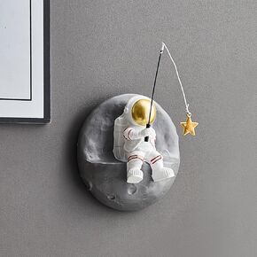 Astronauts Wall Sculpture Climber Figurines for Modern Home Decor Climbing Hanging Outer Space Theme Decor 3D Background Wall Decor for Living Room Kids Room Boys Space Nursery Classroom Space Decor in Kuwait
