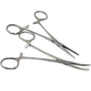HTI BRAND مجموعة مكونة من قطعتين مزيل شعر الكلاب والقطط والحيوانات الأليفة من الفولاذ المقاوم للصدأ ملقط قفل مرقأة 5 بوصة و5.5 بوصة منحني مسنن بالكامل