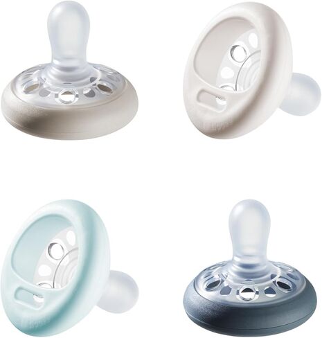 Tommee Tippee يشبه الثدي ، 0-6M ، 4 عدد ، خفيفة الوزن ، تصميم سيليكون من قطعة واحدة ، حلمة متماثلة in Kuwait