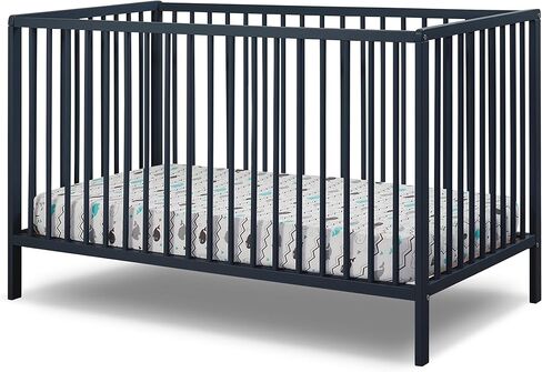 Sorelle Furniture Happy Crib 3-in-1 Convertible Crib, Made of Sustainable Beech Wood, Wooden Baby Bed, Toddler Bed and Child’s Daybed, Simplistic Nursery Furniture (White) in Kuwait