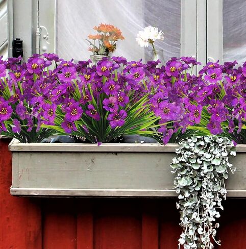 نباتات زهور اصطناعية صناعية بوعاء لطاولة داخلية خارجية، 14 حزمة من الزهور البلاستيكية من زهور الأقحوان الحريرية مع وعاء نبات معلق لتزيين فناء الشرفة والباب الأمامي in Kuwait