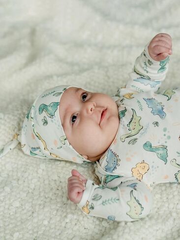 Under the Nile Organic Cotton Knotted Gown and Beanie Set, Shadow Floral. 0-3 Months in Kuwait