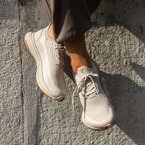 Flux Footwear Men and Women's Adapt Adapt Wide Box Movement Shoes مع أحذية متماسكة متماسكة وأحذية متوسطة خفيفة الوزن للركض والمشي والارتداء اليومي in Kuwait