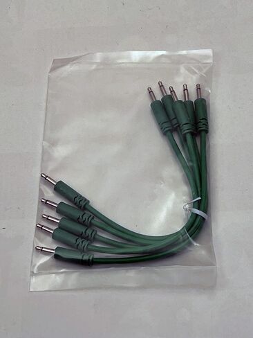 Luigi's Modular Supply Spaghetti Eurorack Patch Cables - Package of 5 Green Cables, 36" (90 cm) in Saudi Arabia