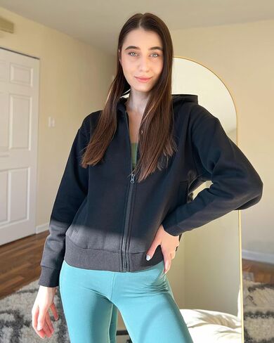Stelle Zip Up Hoodies for Women Fleece Crop Jackets Long Sleeve Hooded Sweatshirts with Pockets Casual Coat in Saudi Arabia