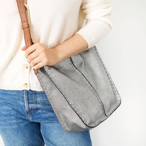 The Sak Los Feliz Crossbody Bag in Leather, Large, Lined Purse with Single Adjustable Shoulder Strap, Meadow in Kuwait