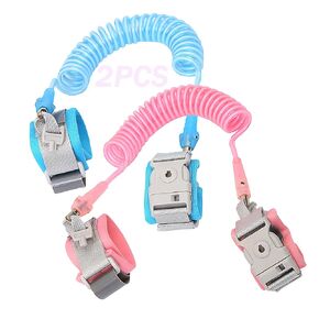 2PCS Anti Lost Wrist Link Safety Wrist Link with Key Lock, Child Leash with Whistling Suitable for Children, Infants and Children Safely