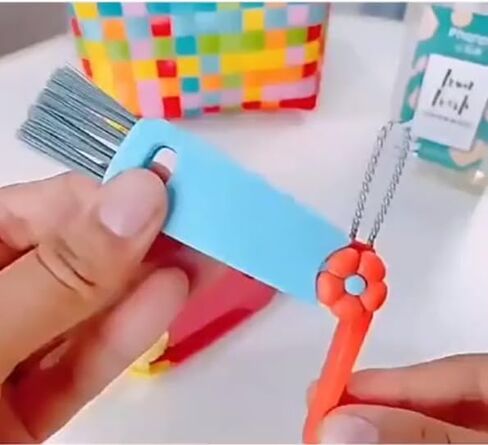 3 in 1 Cup Lid Gap Cleaning Brush Set, Multifunctional Insulation Bottle Cleaning Tools, Mutipurpose Tiny Silicone Cup Holder Cleaner, Home Kitchen Cleaning Tools in Kuwait