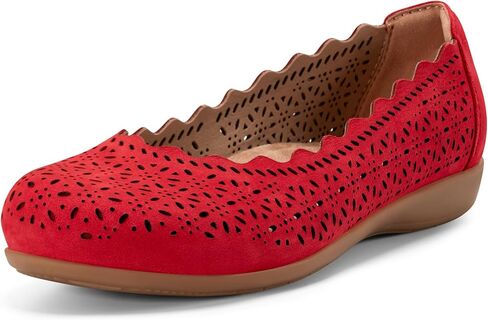 Earth Women's Etbria Ballet Flat in Kuwait