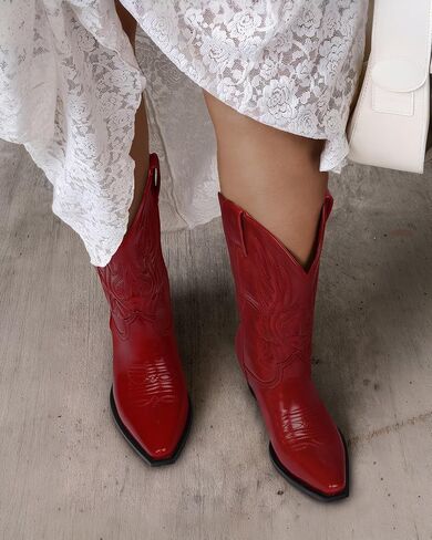 MUCCCUTE Cowboy Boots for Women – Mid Calf Cowgirl Boots Embroidered Chunky Heels Pointed Toe Pull On, Perfect for Partys, Country Music Festivals, Concerts, and More in Kuwait