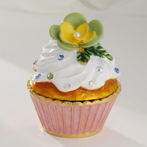 صندوق حلية كب كيك مطلي يدويًا بالمينا، تخزين منظم المجوهرات المفصلي، تمثال تذكاري فريد من نوعه لديكور المنزل، هدايا زينة يدوية شخصية (كب كيك أبيض مع الكرز) in Kuwait