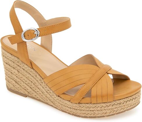 Kenneth Cole REACTION Women's Comi Sandal in Saudi Arabia