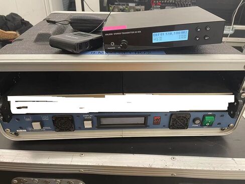 ANLEON S3 Wireless in-Ear Monitor System IEM System 518-554 for Vocalist Keyboardist Guitar Player in Kuwait