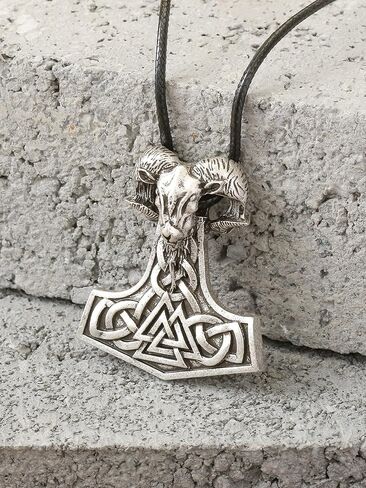 HAQUIL Viking Mjolnir Necklace, Black Plated Stainless Steel Mammen Thor's Hammer Pendant, Box Chain, Viking Jewelry Gift in Kuwait