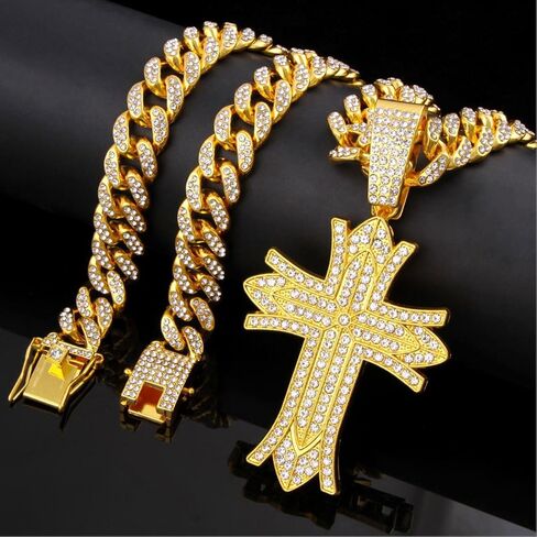 Cross Necklace for Men Stainless Steel Religious Retro Nail Cross Pendant Necklace in Kuwait