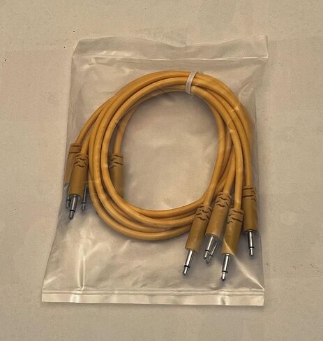 Luigis Modular Supply Spaghetti Eurorack Patch Cables - Package of 5 Gold/Orange Cables, 12 (30 cm) in Kuwait
