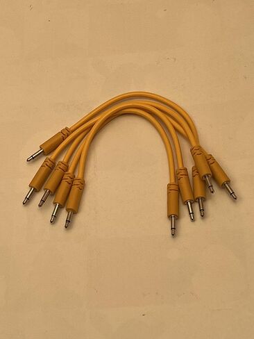 كابلات Luigis Modular Supply Spaghetti Eurorack Patch - حزمة من 5 كابلات ذهبية/برتقالية، 12 (30 سم) in Saudi Arabia