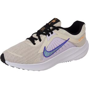 Nike Women's Quest 5 Sneaker