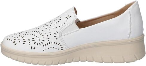 Easy Street Women's Ying Sneaker in Saudi Arabia