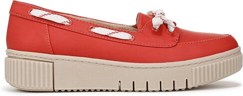 Naturalizer Women's Tia Boat Shoe in Saudi Arabia
