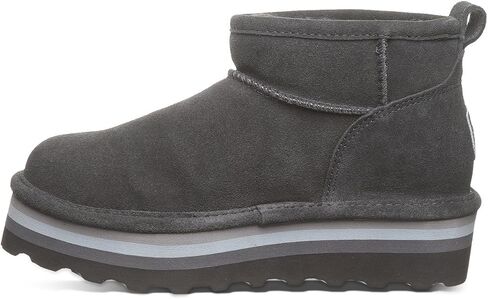 BEARPAW womens Retro Shorty Black/Black in Saudi Arabia