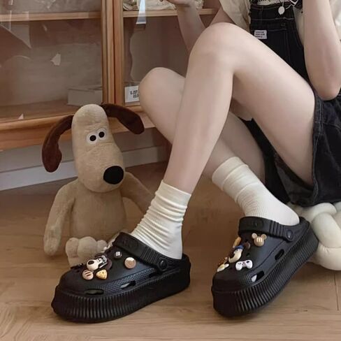 Women's Water Clogs Cartoon Dog Summer Garden Slippers, Outdoor Platform Hole Shoes Beach Sandals in Kuwait