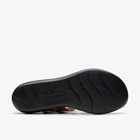 Clarks Women's Leisa Meadow in Saudi Arabia