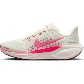 Nike Women's Laced Shoes