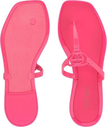 Nine West Women's Dacota Flat Sandal in Saudi Arabia