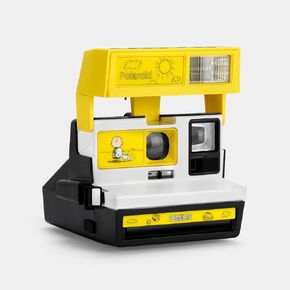 Polaroid 600 Peanuts Charlie Brown & Snoopy Instant Film Camera