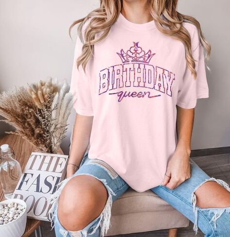 قميص ASTANFY كبير الحجم لعيد ميلادي: هدايا عيد ميلاد للنساء، قمصان للحفلات، قميص لامع بأكمام قصيرة in Kuwait