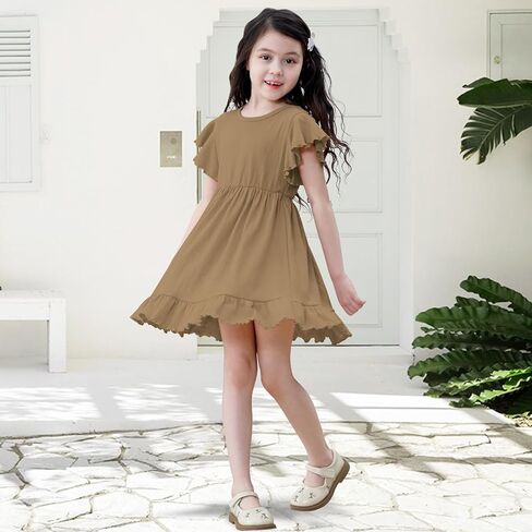 طفلة صغار صغار in Kuwait