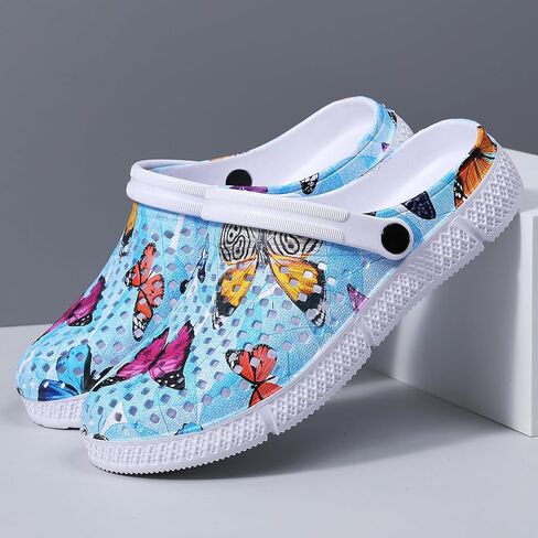 Waterproof Garden Clogs for Women: Classic Comforts - Slip On Lightweight Beach Sandals in Kuwait