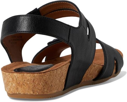 Eurosoft بواسطة Sofft Women's Gallatin Flat Sandal in Kuwait