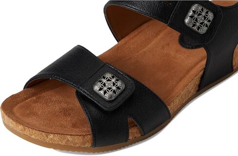 Eurosoft بواسطة Sofft Women's Gallatin Flat Sandal in Kuwait