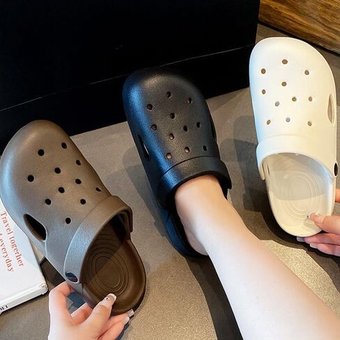 Garden Clogs for Women and Men, Lightweight Soft Beach Shoes, Slip On Mules Sandals Classic Slippers Outside Home Casual Wear Non-Slip Air Cushion Slip Resistant Slides in Saudi Arabia