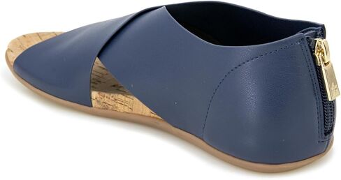 Kenneth Cole REACTION Women's Selena Flat Sandal in Saudi Arabia