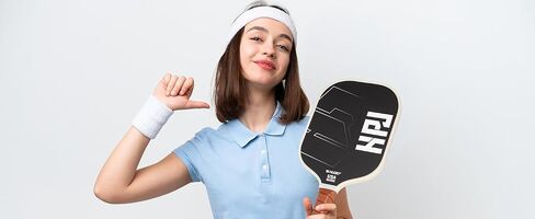 مجاذيف المخلل ، مجاذيف كرة المخلل المعتمدة من USAPA ، مجاذيف من الجرافيت والألياف الزجاجية ، محاذاة مجداف من مادة البولي بروبيلين ، 4 كرات في الهواء الطلق وحقيبة تحمل in Saudi Arabia