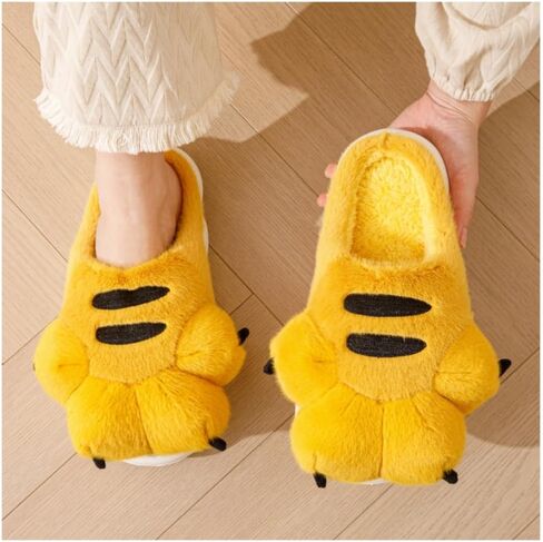 Men's and women's slippers, animal paw slippers, non-slip warm in Saudi Arabia