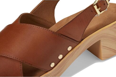 Softwalk Women's Florence Clog in Kuwait