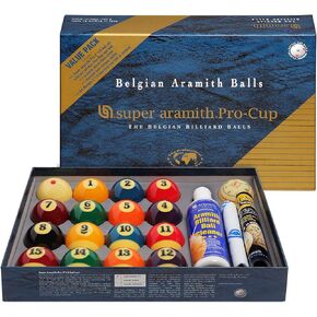 حزمة قيمة Aramith Super Pro-Cup (مجموعة كرات البلياردو Super Pro مقاس 2 1/4 بوصة مع كرة جديلة بستة نقاط حمراء، وقماش من الألياف الدقيقة، ومنظف الكرة، وكرة تدريب Jim Rempe مقاس 2 1/4 بوصة)