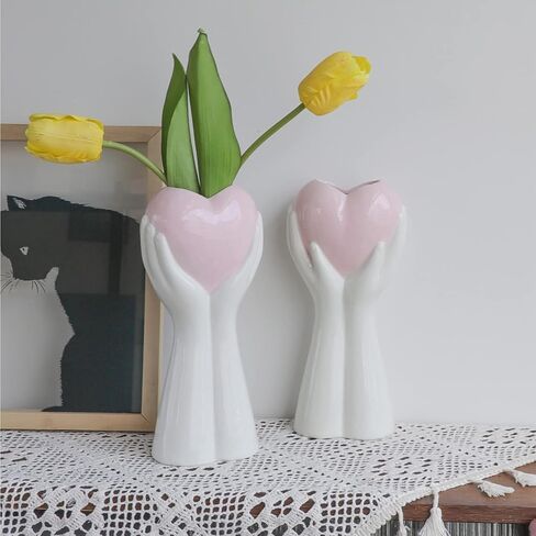 مزهرية يد إبداعية على شكل قلب، مزهرية سيراميك بيضاء مقاس 9 بوصات، مزهرية فنية حديثة للجسم، مزهرية زهرة لديكور المنزل في الزفاف، لهجات ديكور الرف، ديكور طاولة المزرعة (قلب أبيض) in Kuwait