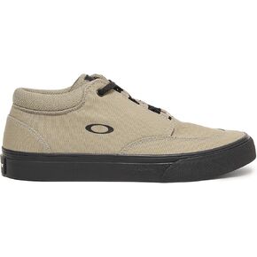 حذاء رياضي رجالي من Oakley من القماش الكتاني منخفض