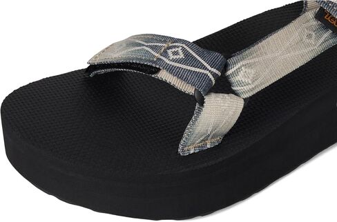Teva Flatform Flatform Universal Sunscape Sport Sandal in Saudi Arabia