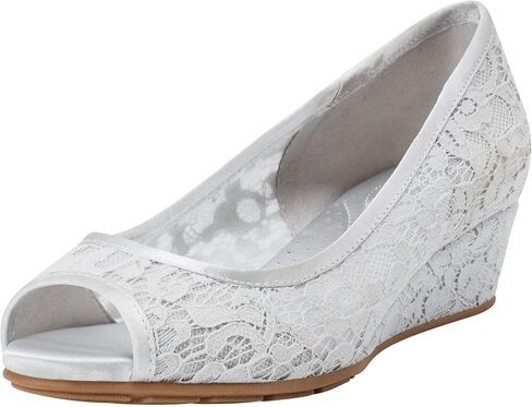 Bandolino Women's Candras Pump in Saudi Arabia