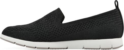 المنحدرات من White Mountain Women's Garren Slip-On Sneaker in Kuwait