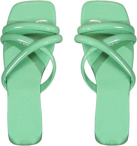 Oyoangle Women's Pu Leather Criss Cross Strap Flat Flat Square Square Open Slide Slide Sandals Indoor Outdoor Outdo in Kuwait