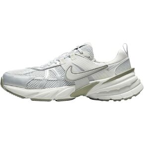 Nike Women's V2k Run Sneaker